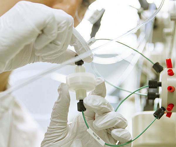 GORE Protein Capture Device being loaded into benchtop chromatography machine