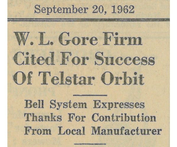 News article about Telstar satellite.