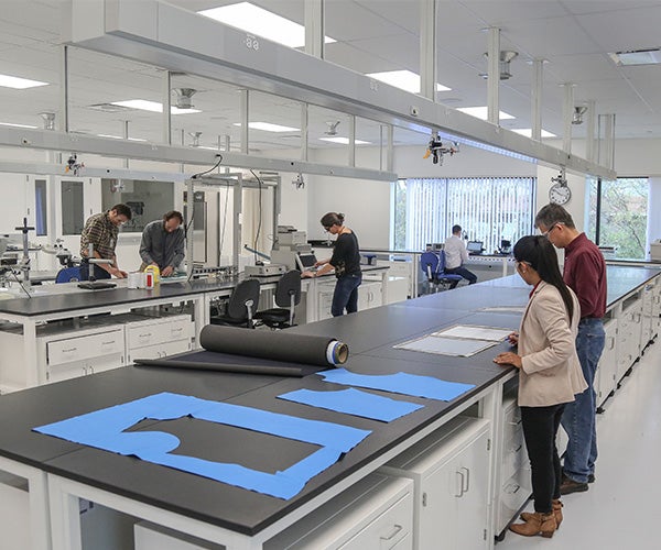 Associates working in the lab located in the Gore Innovation Center in Silicon Valley.
