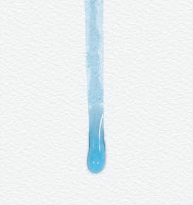 Competitor’s membrane: Close-up of a brown liquid clinging to the surface of a competitor’s membrane. The liquid does not roll-off and clogs the membrane leading to reduced airflow.