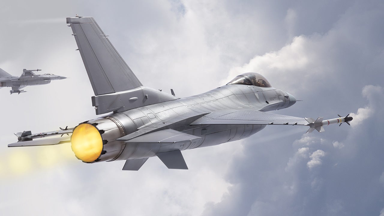Gore-flight microwave assemblies for military aircraft