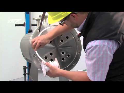 GORE® Gasket Tape Series 500 — Sealing in the groove on a heat exchanger