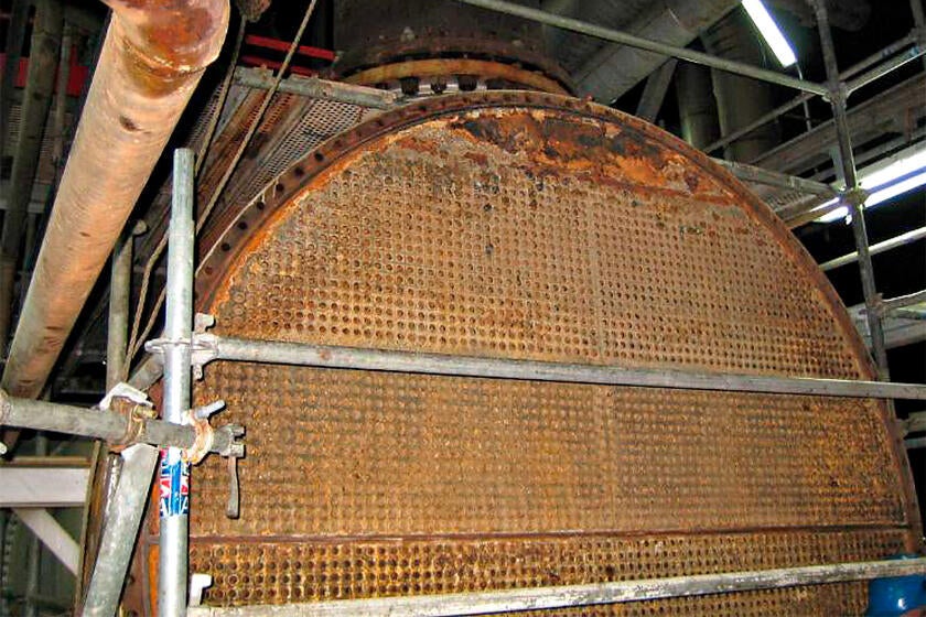 Resurfacing a corroded heat exchanger in a Spanish petrochemical plant would be costly and involve 24 hours of downtime.