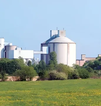 Case Study: HeidelbergCement Reduces NOx and NH₃ Emissions Far Below Limit Values
