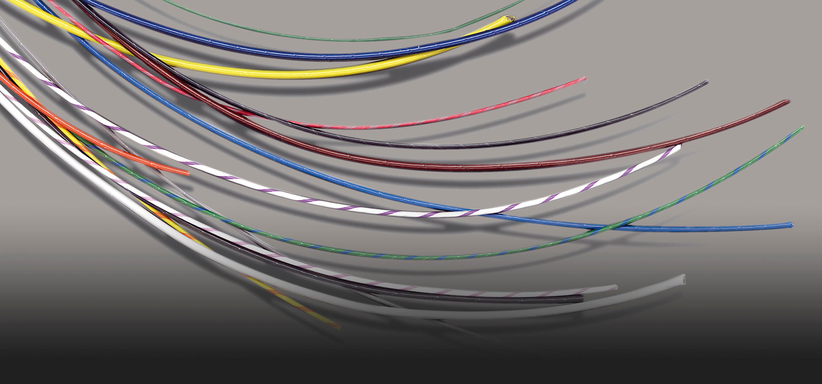 Hook-Up Wires for Military Land Systems Applications